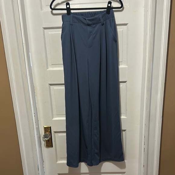 Halara Play It My Way Wide Leg Trouser - Picture 2 of 12